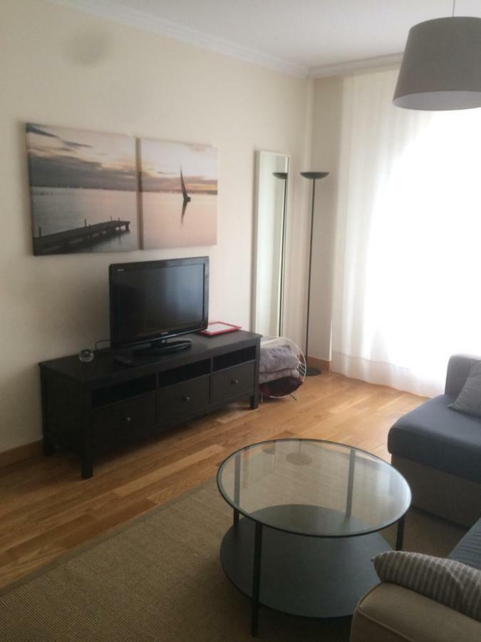 Apartamento Con Terraza Y Jardin En 바키오 외부 사진